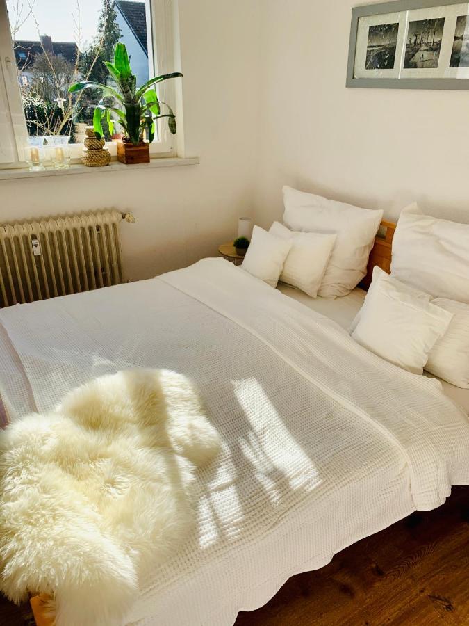 An Der Uniklinik, Apartment Mit Eigener Kueche Und Renoviertem Badezimmer, Zentrale Lage ホンブルク エクステリア 写真