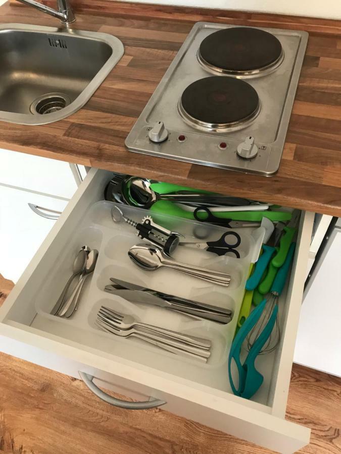 An Der Uniklinik, Apartment Mit Eigener Kueche Und Renoviertem Badezimmer, Zentrale Lage ホンブルク エクステリア 写真
